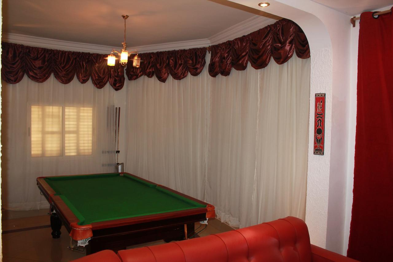 K.méléon-Hôtel Antananarivo Kültér fotó